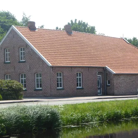 Gulf Im Gulfhof Am Kanal 아파트 Grossefehn