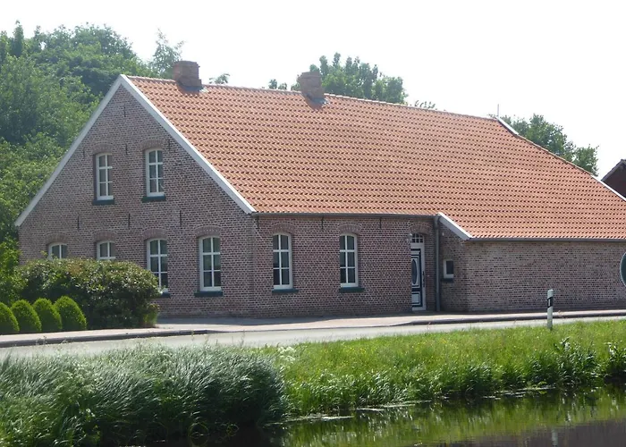 Gulf Im Gulfhof Am Kanal Apartment Grossefehn